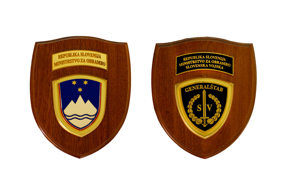 Plaketa za ministerstvo za obrambo.